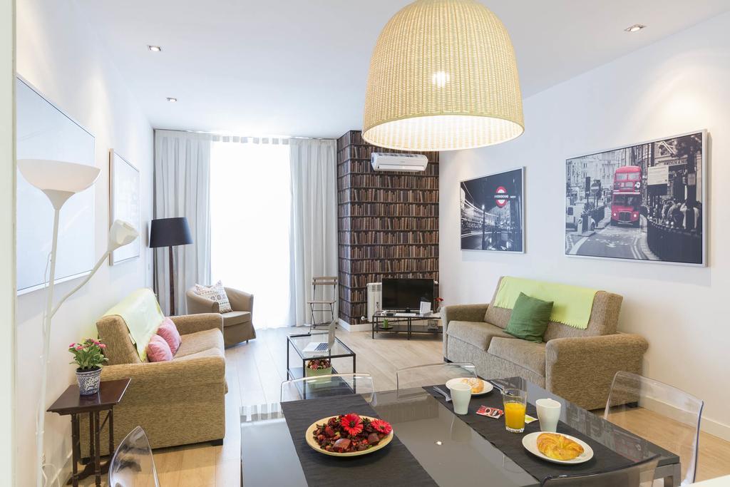 Smartrental Madrid Gran Via Apartments エクステリア 写真